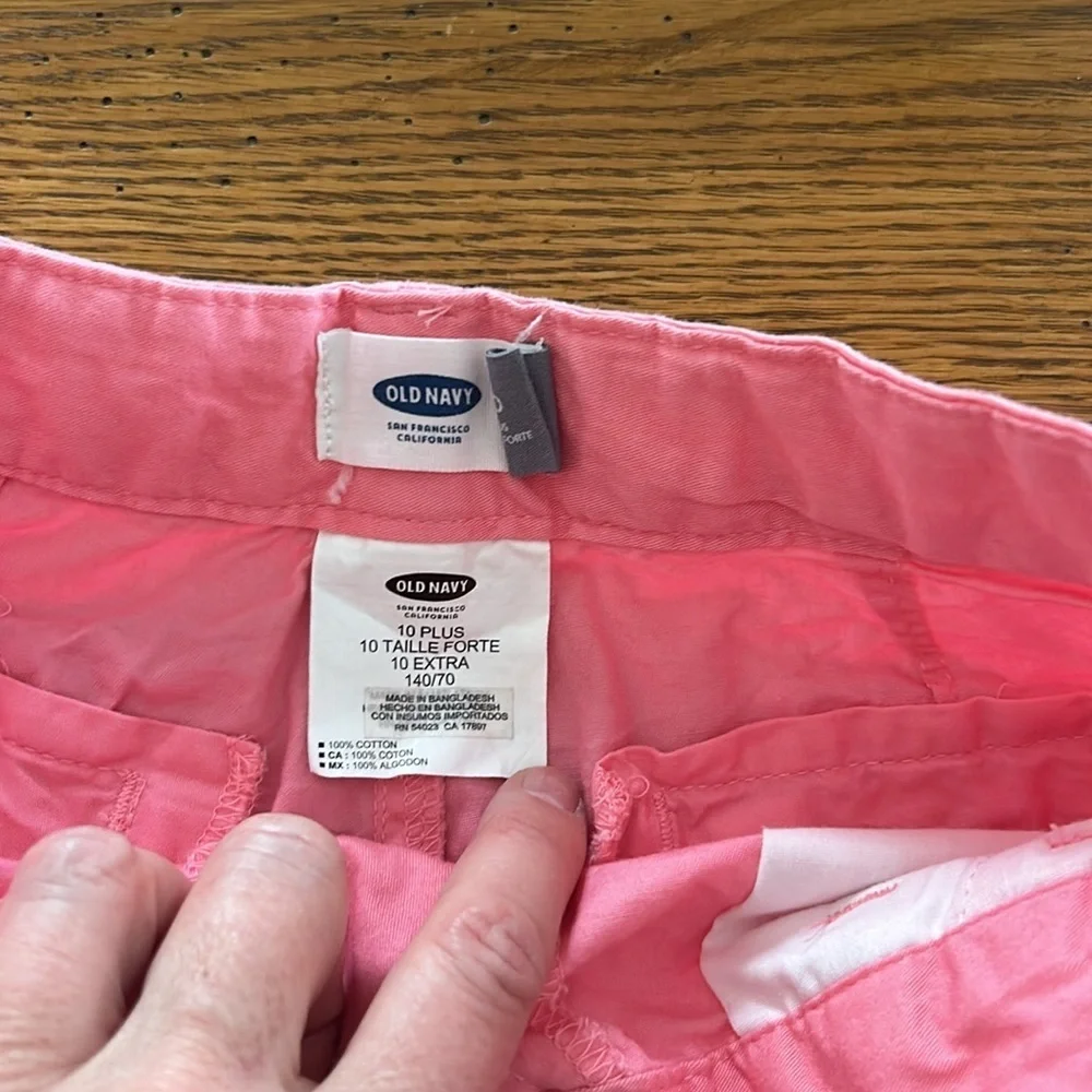 Old Navy Shorts/6